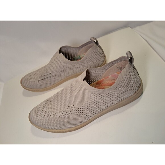 BORN Antero Beige Knit Textured Fabric Slip-On Loafer Machine Washable Size 8.5M - Picture 3 of 7